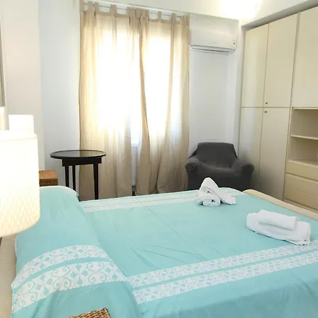 Apartment Family House - By Vacation Service Cefalu